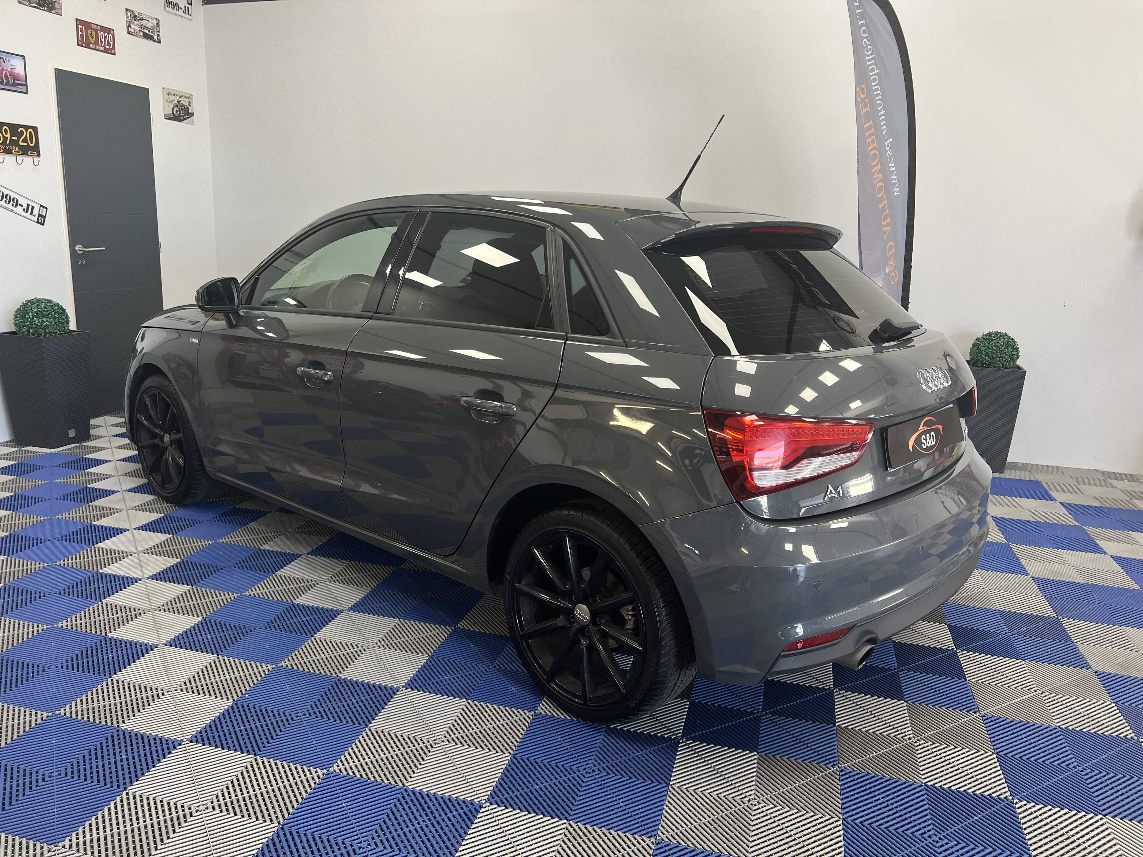 AUDI A1