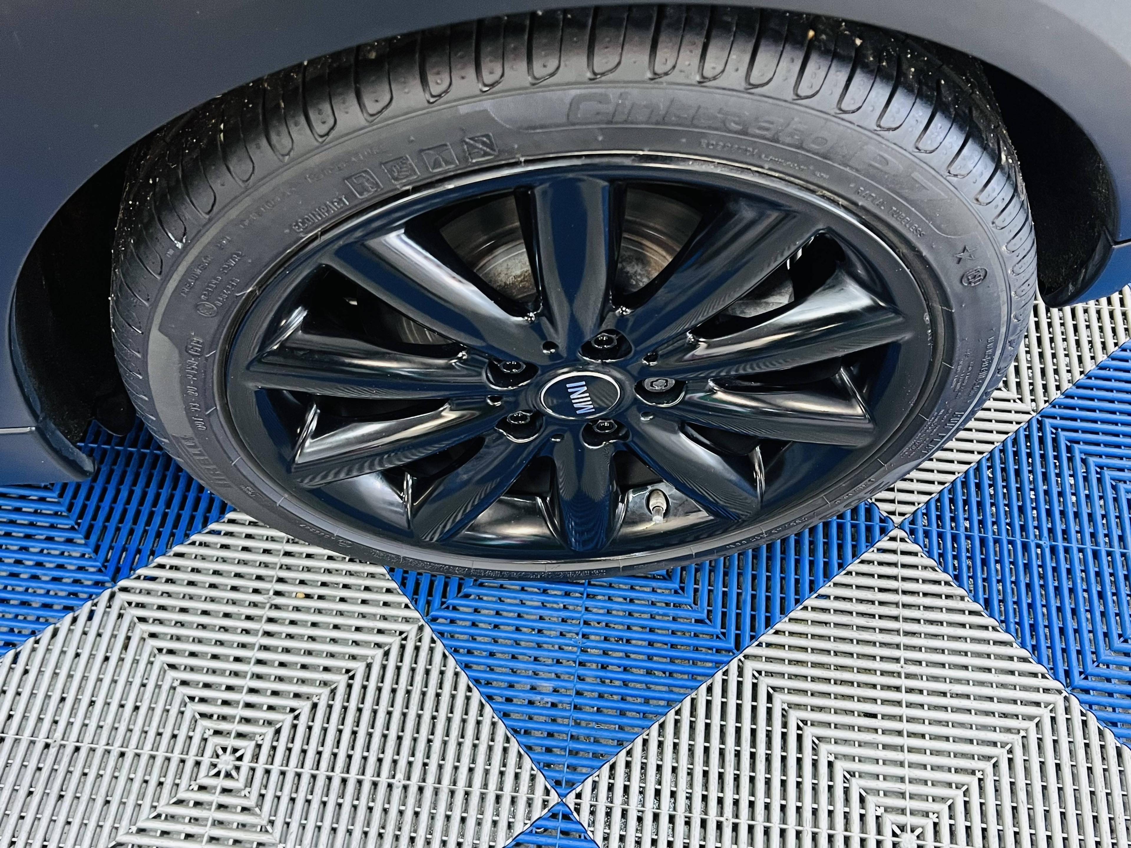 MINI MINI