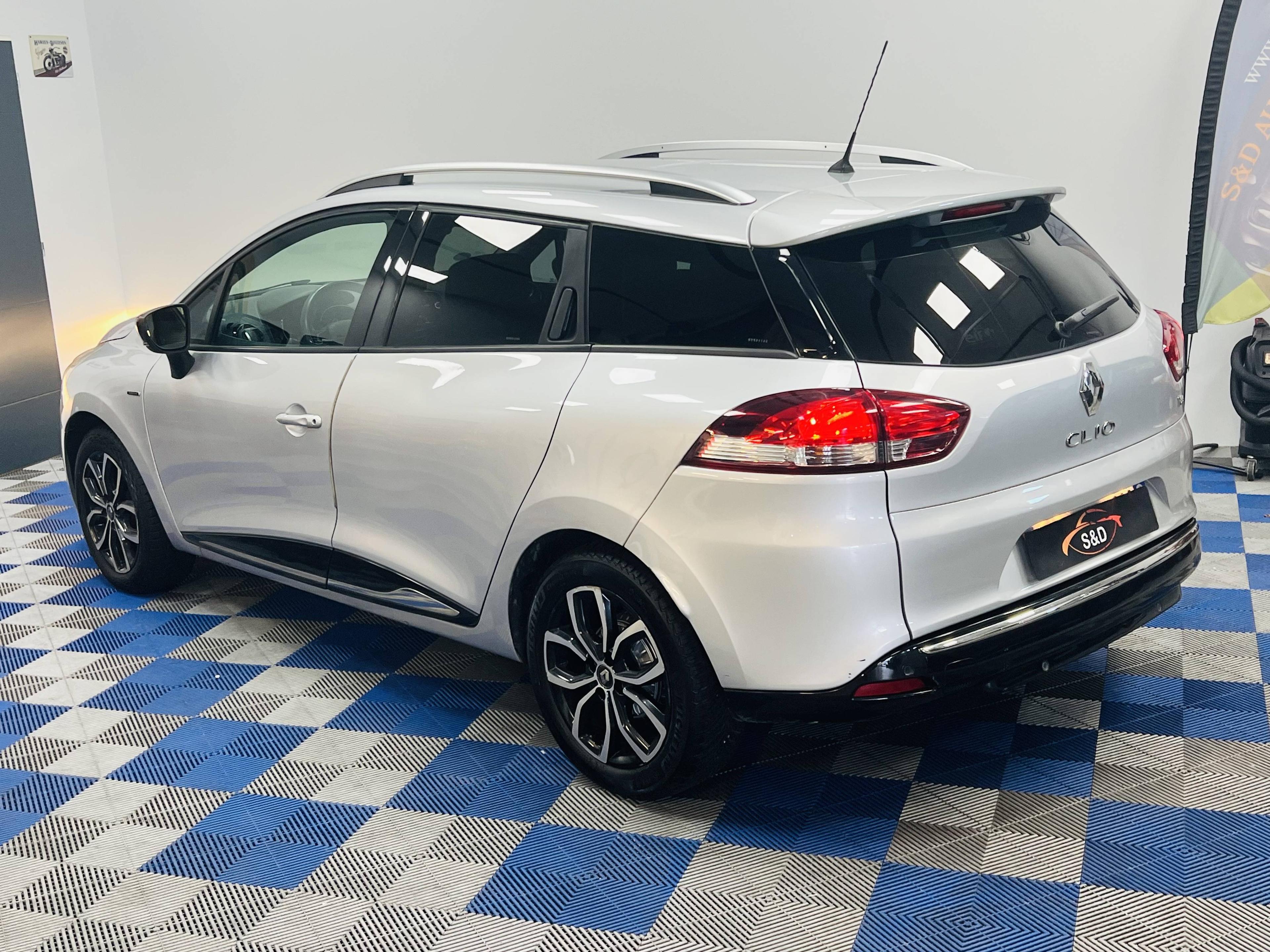 RENAULT CLIO