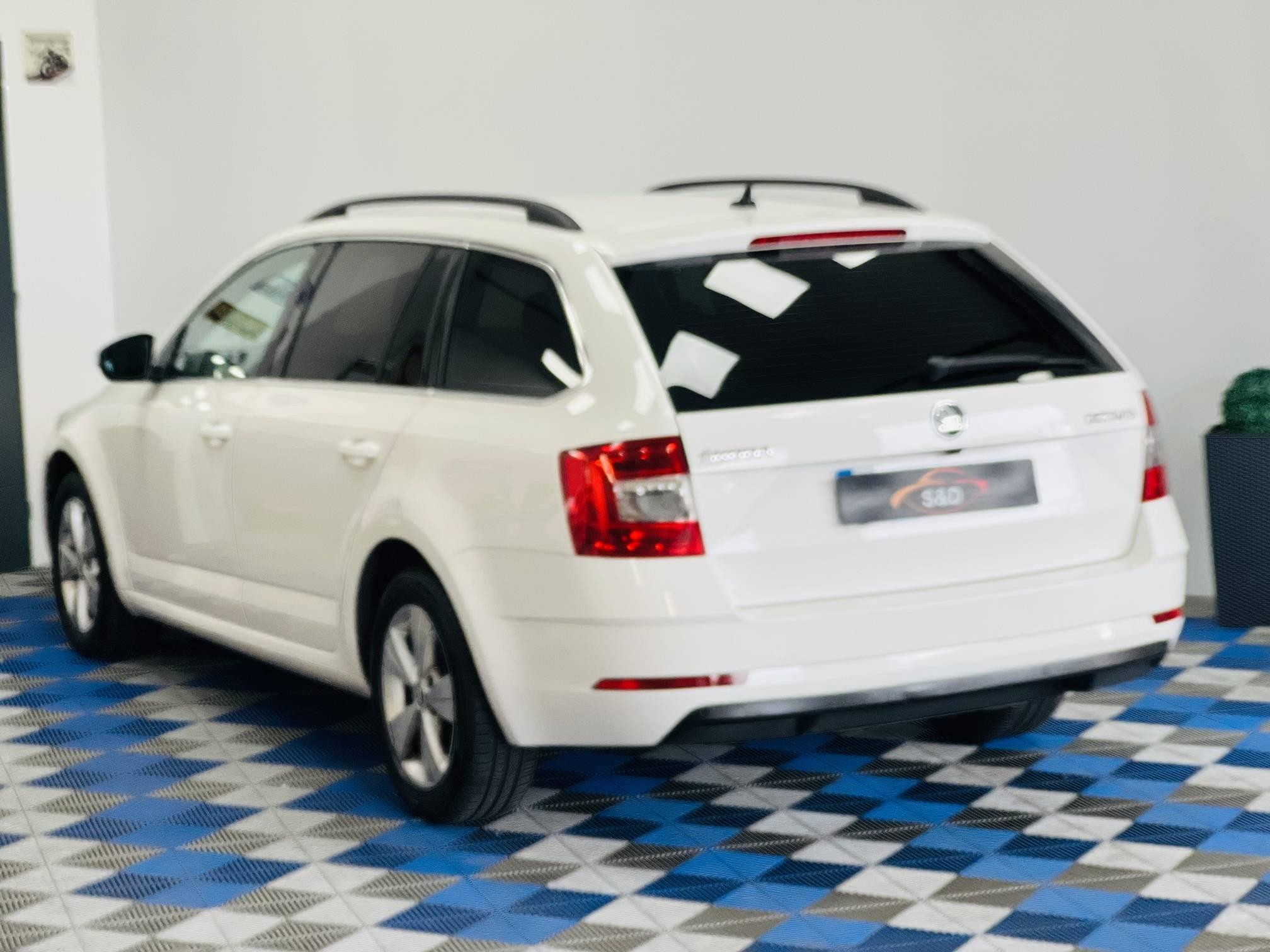 SKODA OCTAVIA