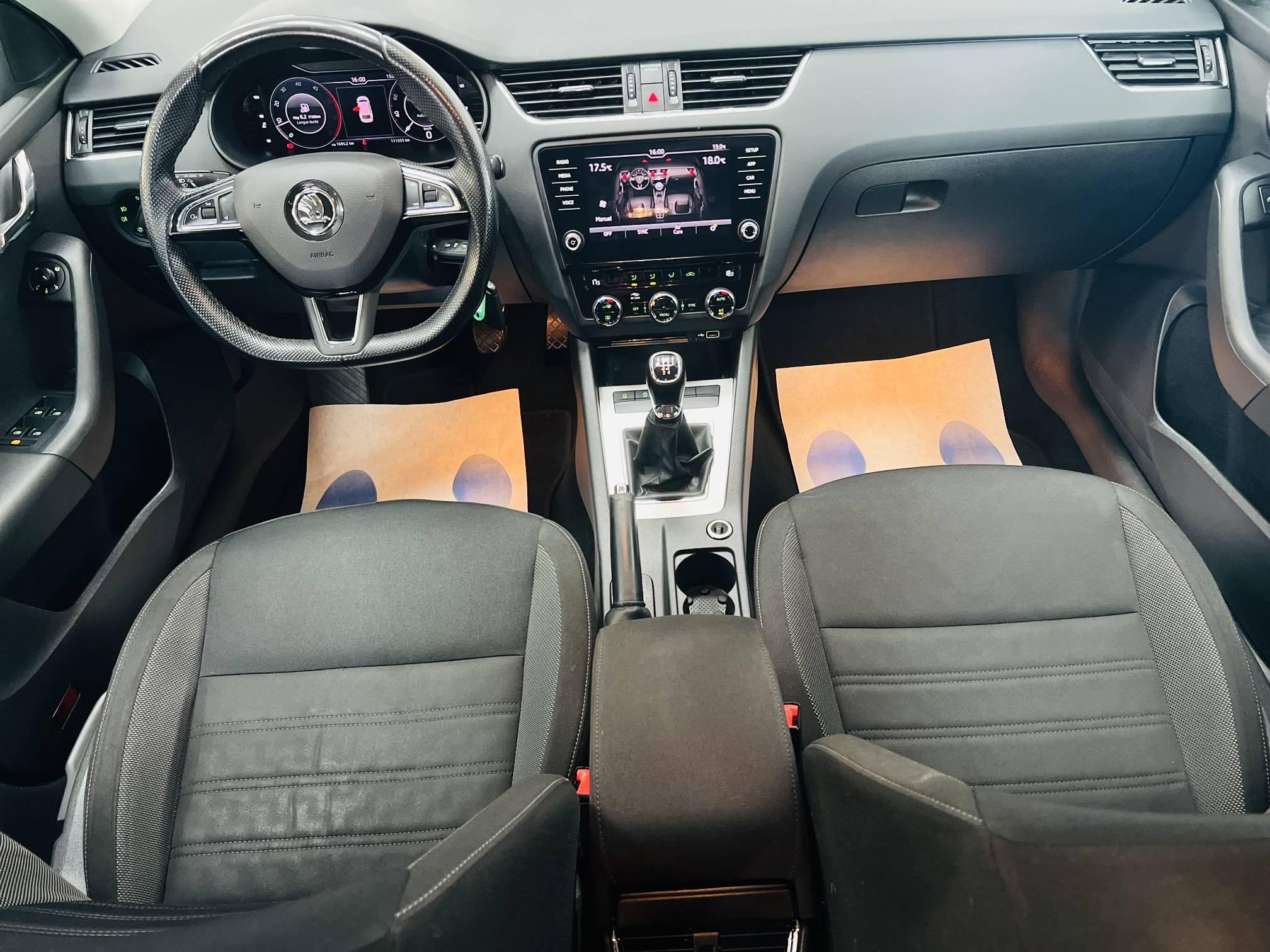 SKODA OCTAVIA