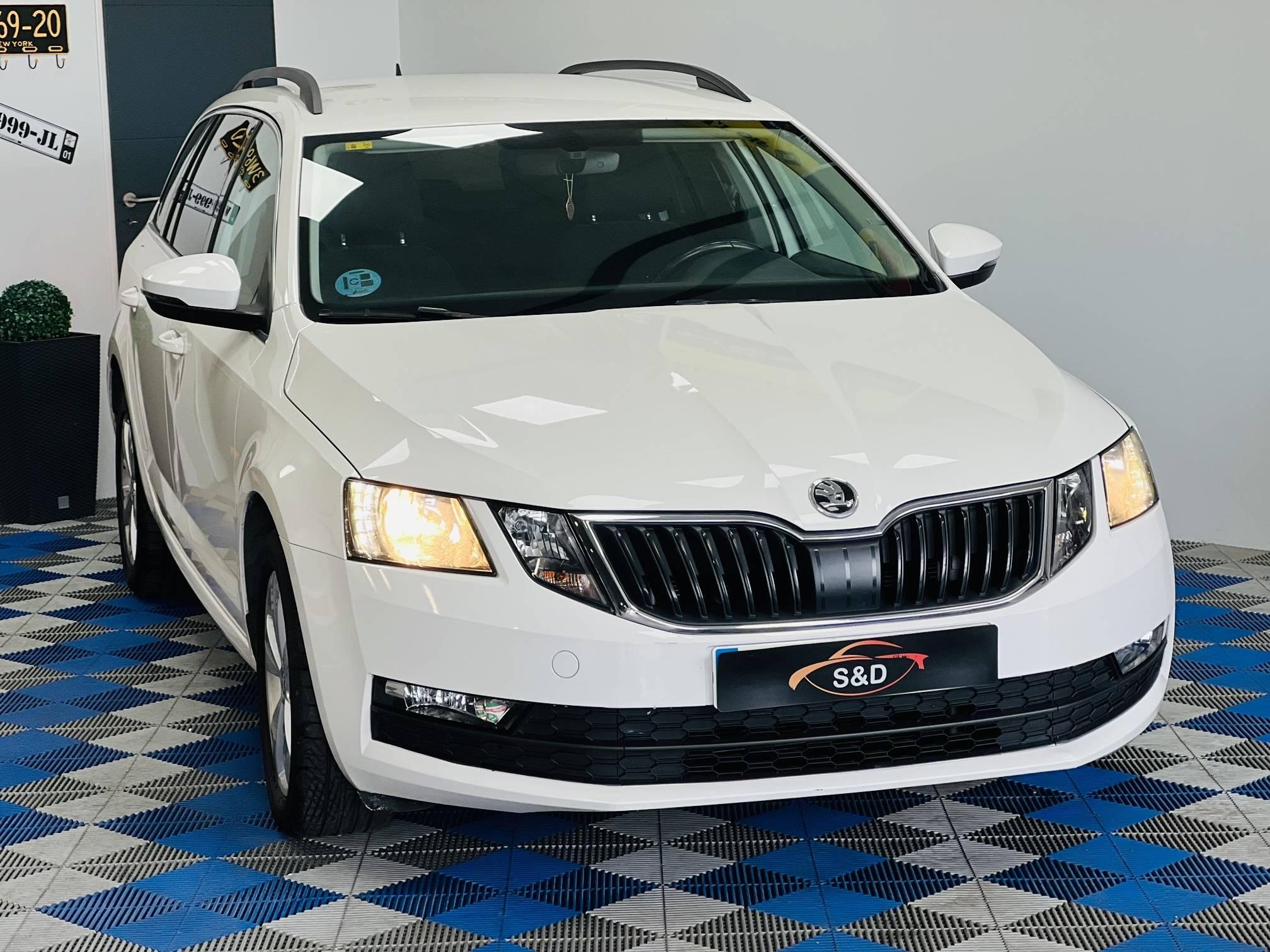 SKODA OCTAVIA