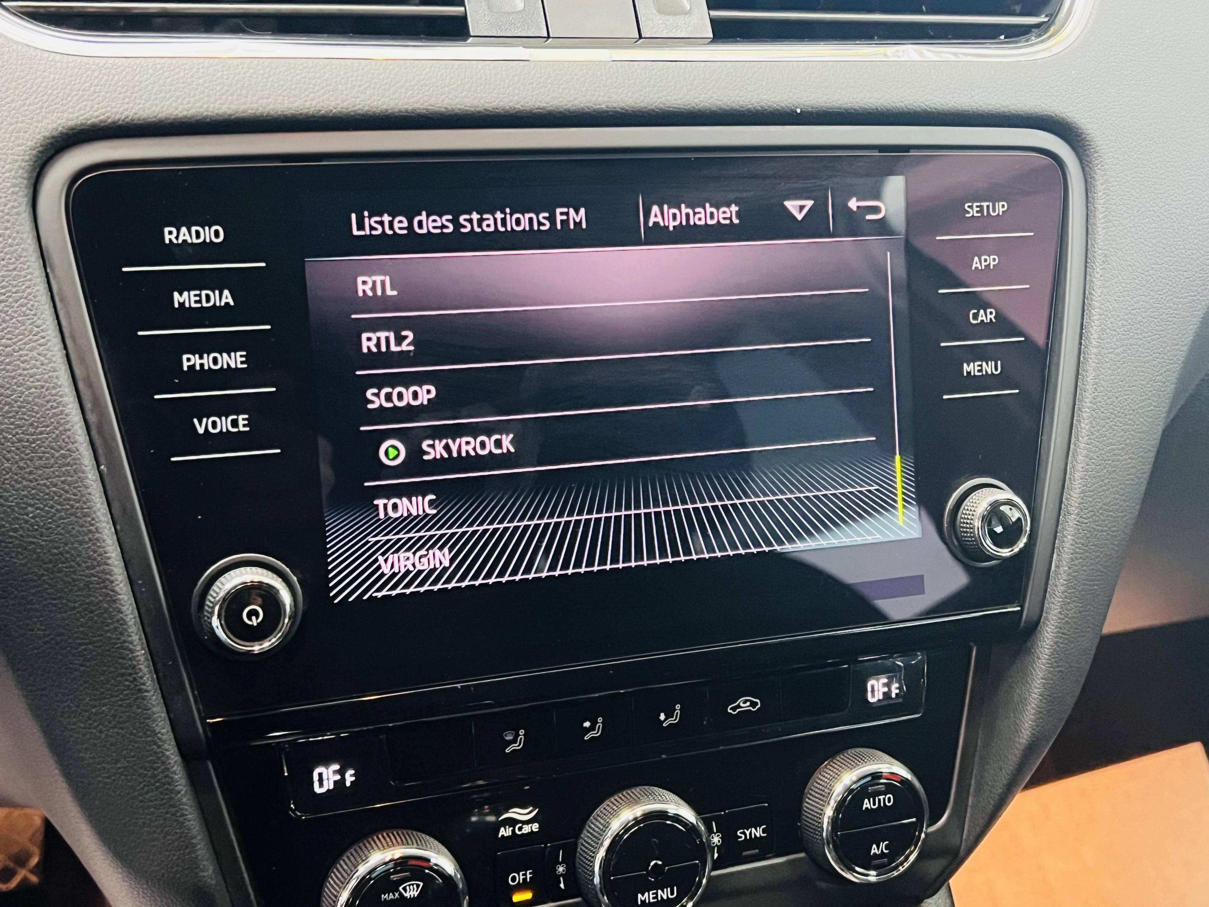 SKODA OCTAVIA