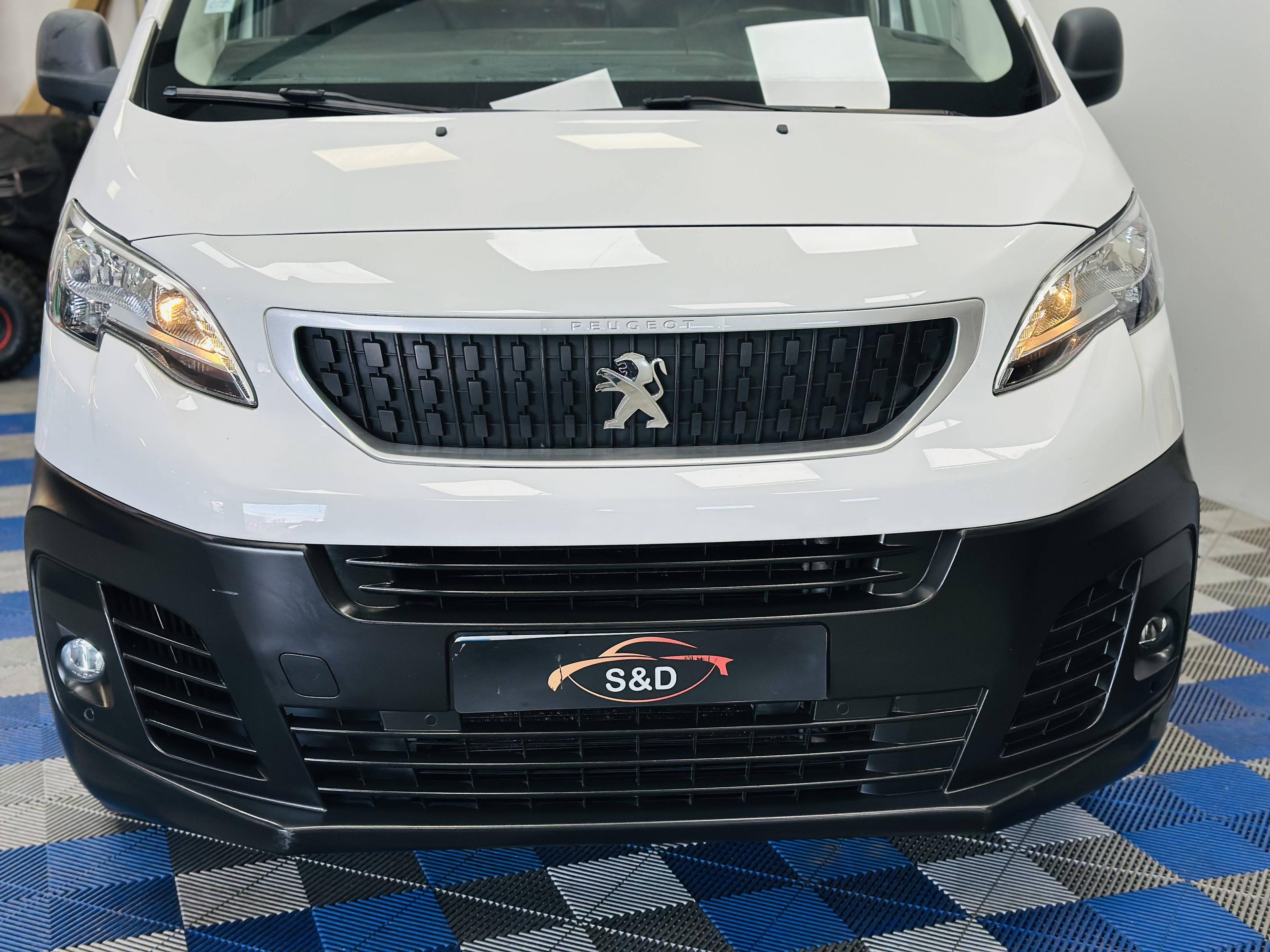 PEUGEOT EXPERT