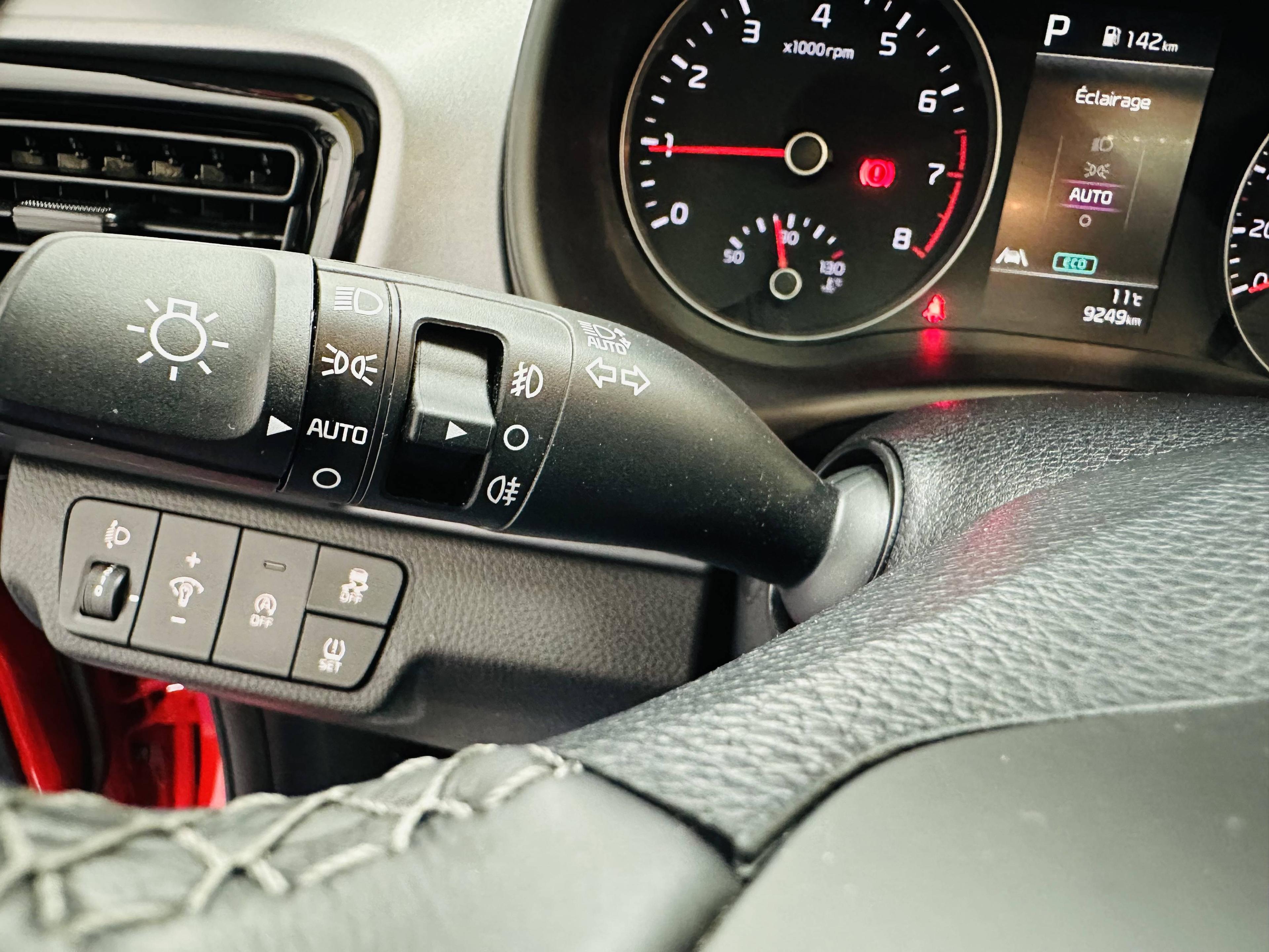 KIA STONIC