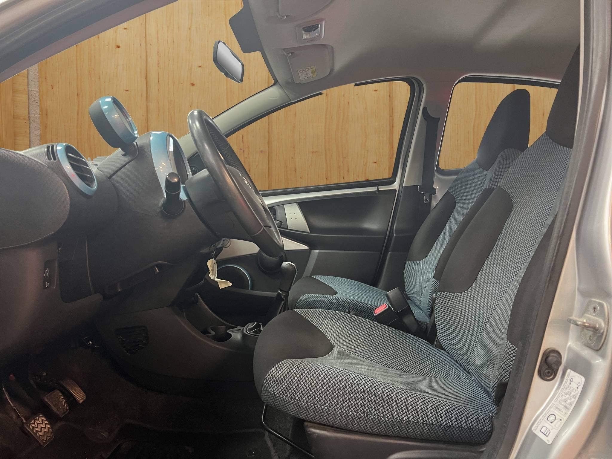 TOYOTA AYGO