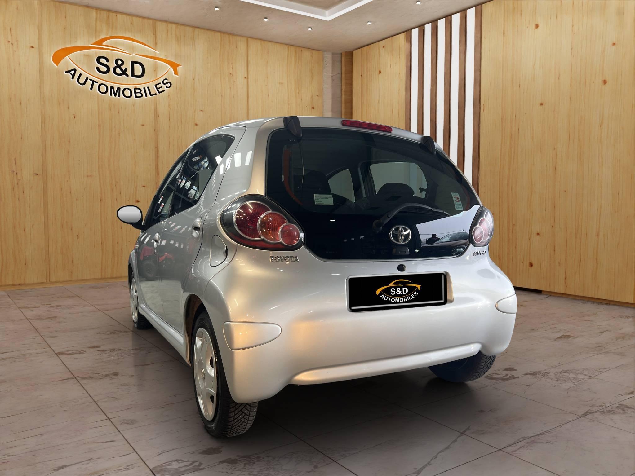 TOYOTA AYGO