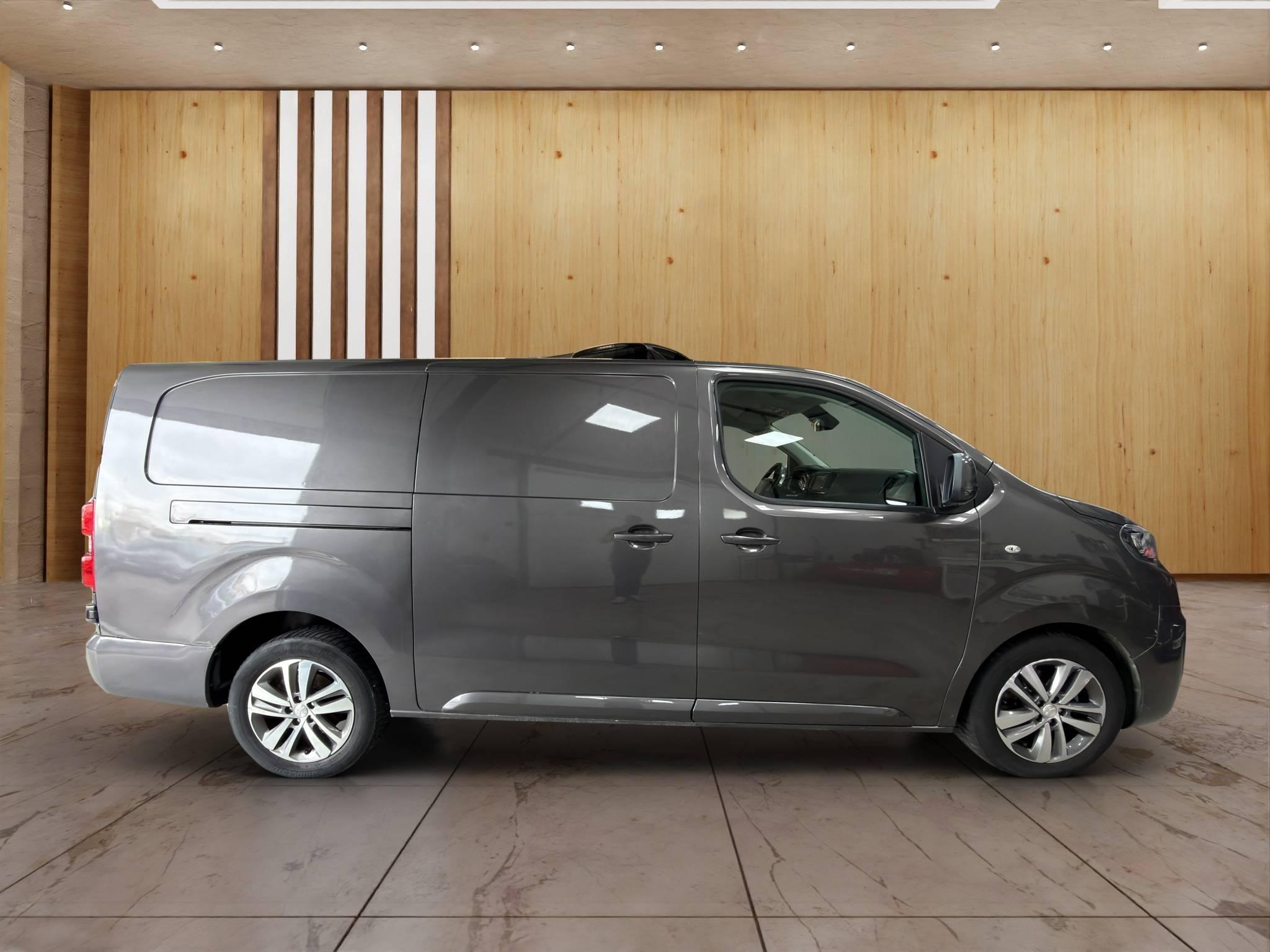 PEUGEOT EXPERT