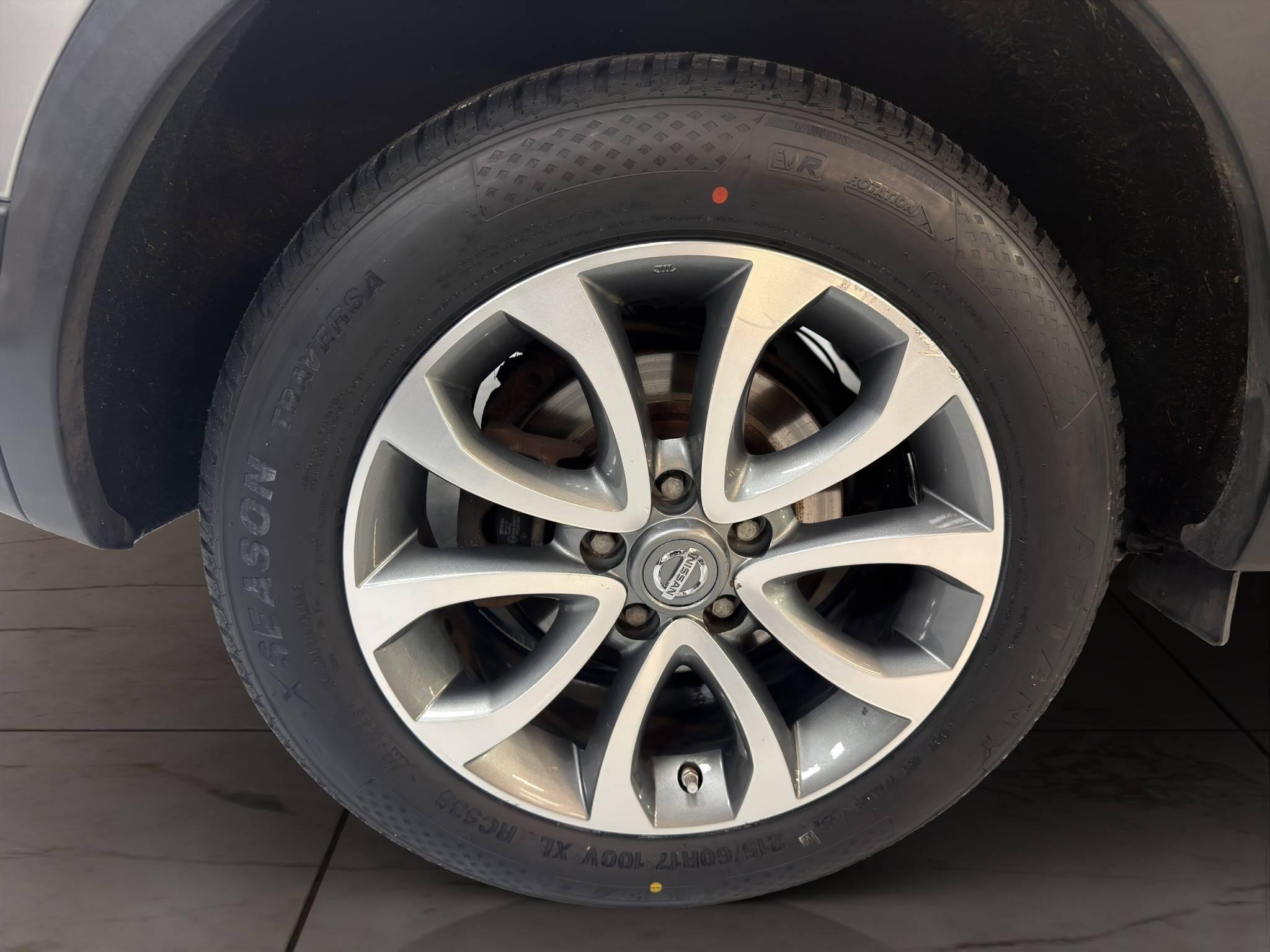 NISSAN QASHQAI