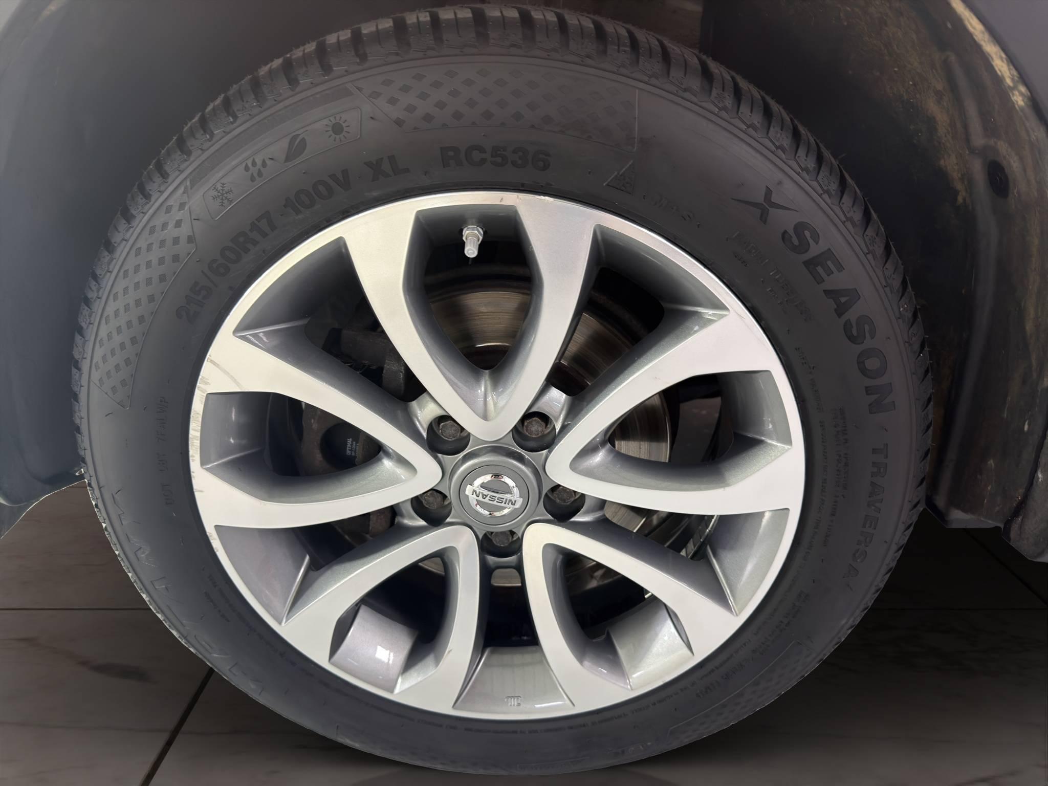 NISSAN QASHQAI